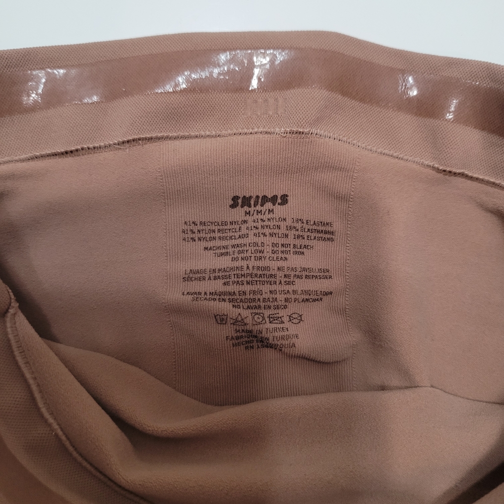 SKIMS Tan Shapewear Leggings Strong Support New Size M - Picture 7 of 14